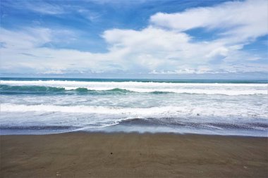 Playa Dominical, Kosta Rika 'da Pasifik Okyanusu