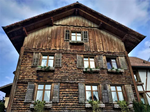 Casa Madeira Velha Beatuiful Manchada Hinderschloss Liechtenstein — Fotografia de Stock