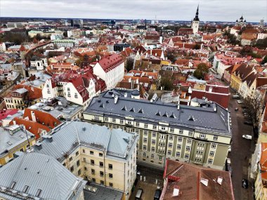 tallinn, Estonya eski kasaba üzerinden panoramik görünüm