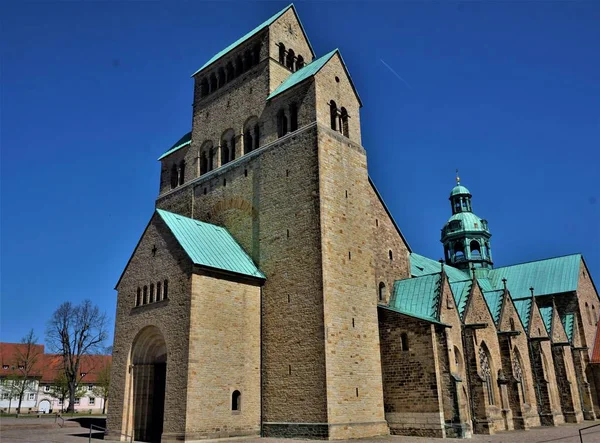 UNESCO World Cultural Heritage Cathedral of the Assumption of Mary in Hildesheim — Stock Photo, Image