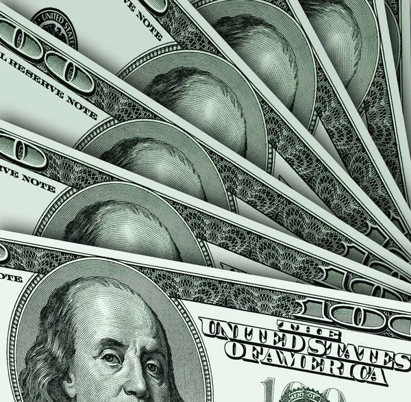 Os dólares dos EUA são decompostos por um ventilador — Fotografia de Stock