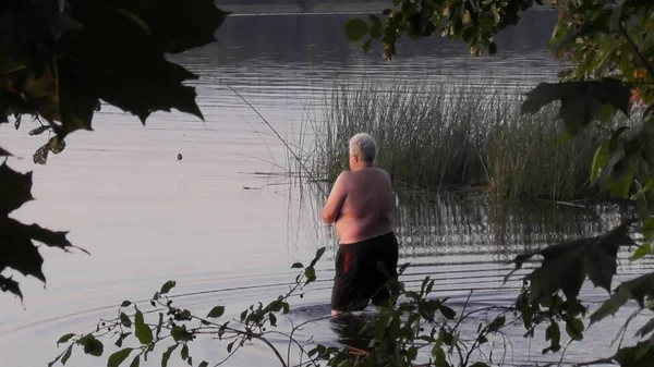 Seyahat doğada resort, Rusya, Tver bölgesinde, Volga Nehri, Karacharovo, 2018
