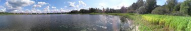 Sanatoryum içinde Summmertime. Panorama, Rusya Federasyonu, Tver bölgesi, Konakovo bölgesi, Karacharovo, Volga Nehri, 2014