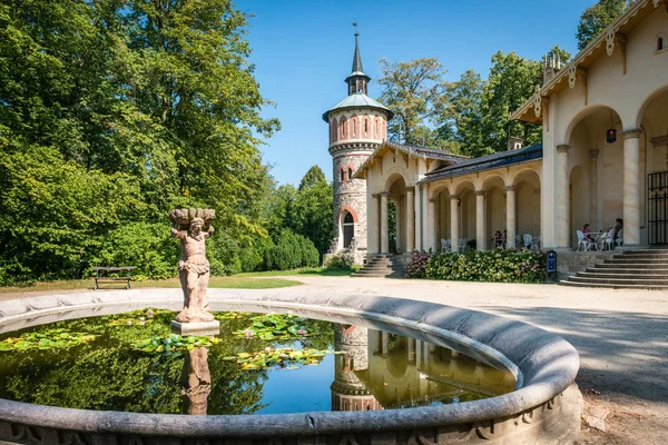 Taman Kastil Sychrov di Republik Ceko — Stok Foto