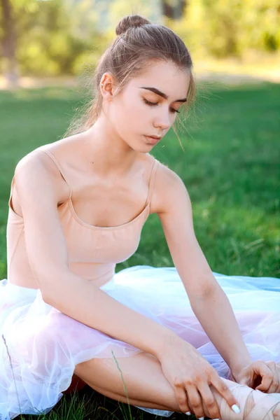 Sensual Ballerina Nature Summer — Stock Photo, Image