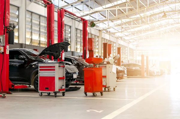 Car Repair Station Soft Focus Light Background — Stock Photo, Image