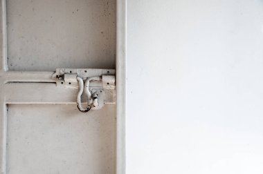 Kapı ve tuğla duvar dokusu