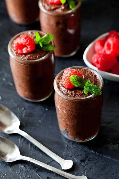Glass Homemade Dark Chocolate Mousse Raspberries — Stock Photo, Image