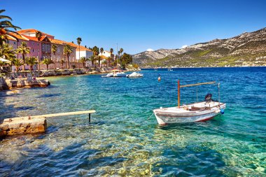 Güzel gün batımı adada Korcula, Hırvatistan