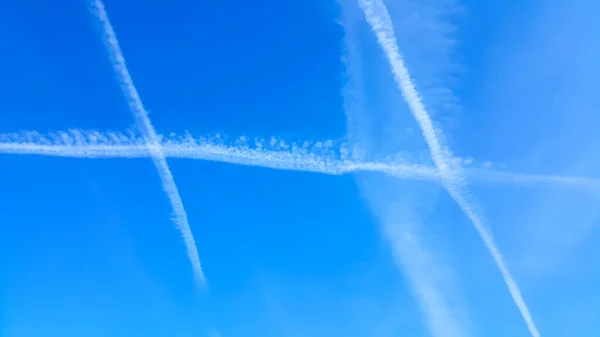 Condensation Trails Blue Sky Nature Background — Stock Photo, Image