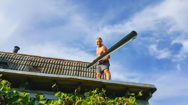 Pipe Installation Man Worker Roof Cottage Isolated Blue Cloudy Sky — Stock Photo, Image