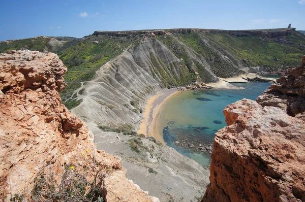 Felsen Und Aussicht Auf Die Bucht Von Gnejna Goldene Bucht — Stockfoto