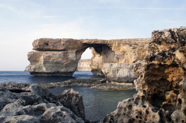 2017 'de çökmeden önce Dwejra, San Lawrenz, Gozo, Malta' daki Gök Pencere (it-Tieqa erqa)