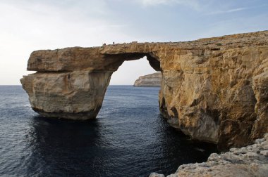 2017 'de çökmeden önce Dwejra, San Lawrenz, Gozo, Malta' daki Gök Pencere (it-Tieqa erqa)