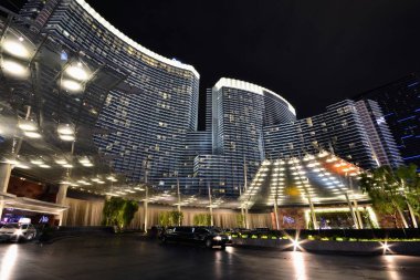 Las Vegas, Nevada - 25 Temmuz 2017: Gece görünümünden Aria Resort and Casino Las Vegas üzerinde 25 Temmuz 2017.