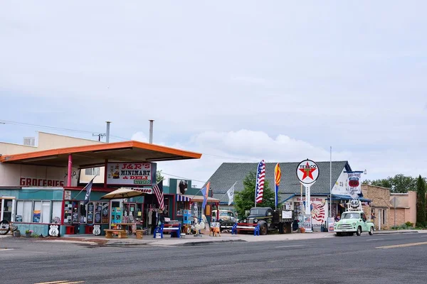 Seligman Arizona Luglio Veduta Del Percorso Decorazioni Nella Città Seligman — Foto Stock