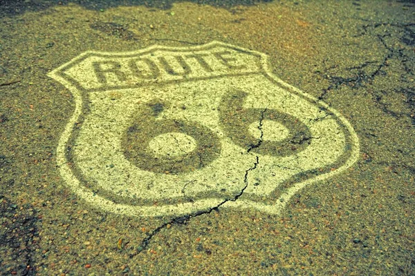 Zabytkowy Stary Usa Route Znak Asfalcie — Zdjęcie stockowe