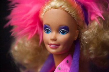 1986 Rockstar Barbie Bebek