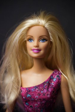 2000'li yıllarda Barbie Bebek