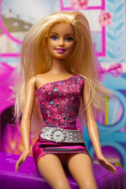 2000'li yıllarda Barbie Bebek