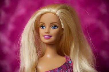 2000'li yıllarda Barbie Bebek