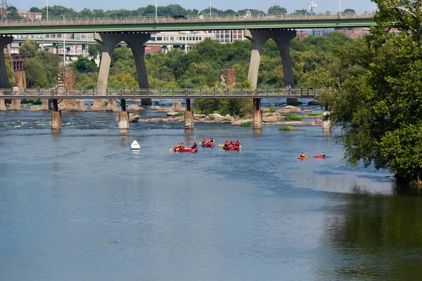 Richmond Virginia Agosto 2019 Ven Balseros Río James Cerca Del — Foto de Stock