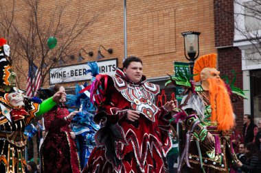ASBURY PARK, NEW JERSEY - 13 Mart 2016: Mumyalar Aziz Patrick Günü 'nü kutlamak için Cookman Bulvarı' na yürüdü