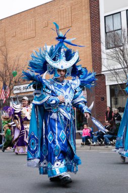 ASBURY PARK, NEW JERSEY - 13 Mart 2016: Mumyalar Aziz Patrick Günü 'nü kutlamak için Cookman Bulvarı' na yürüdü