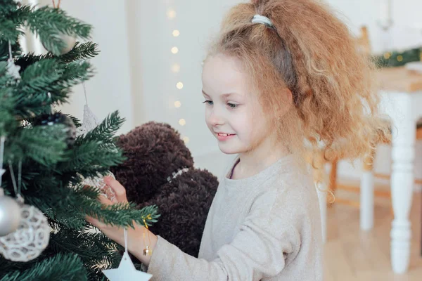 Beautiful Year Old Girl Next Christmas Tree — Stock Photo, Image