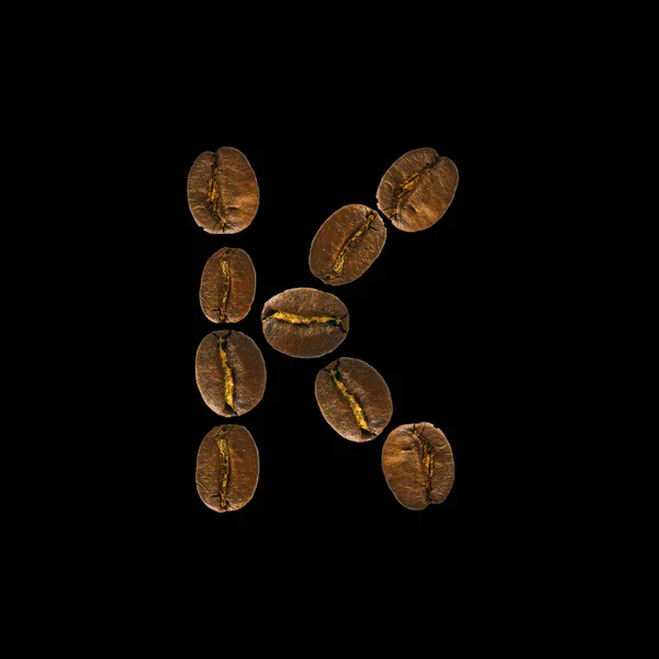 Conceito alfabeto fonte de café isolado no fundo branco. Top view Alfabeto feito de grãos de café torrados. Carta K — Fotografia de Stock