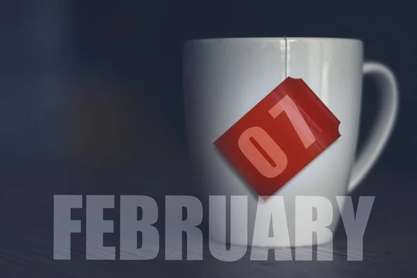 Februar Tag Des Monats Teetasse Mit Datum Auf Dem Etikett — Stockfoto