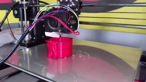 Une Imprimante Moderne Travail Macro Photographie Une Machine Cnc Qui — Video