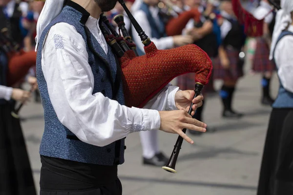 Hombre Tocando Gaita Banda Pipa Tradicional Española — Foto de Stock