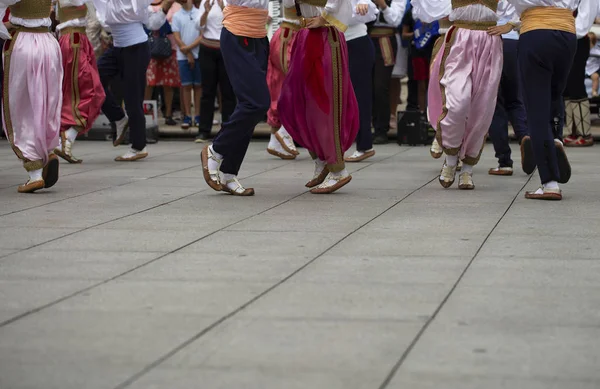 Sırp Halk Dansları Topluluğu — Stok fotoğraf
