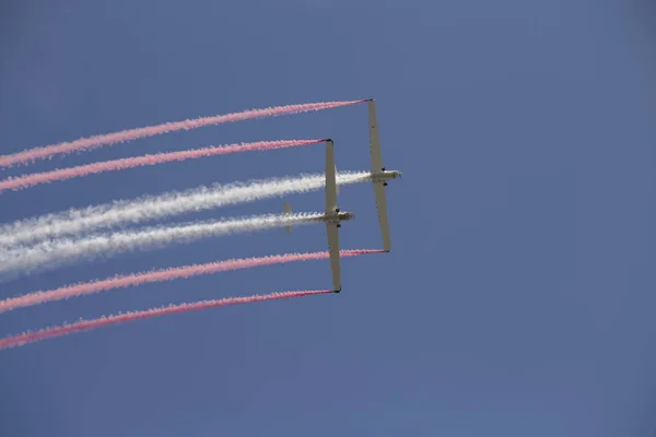 Ακροβατικά Μια Αεροπορική Επίδειξη — Φωτογραφία Αρχείου