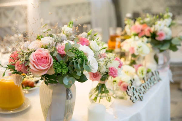 Düğün Çiçek Gelin Buketi Romantik Çiçek Dekor Dekorasyon Ziyafet — Stok fotoğraf