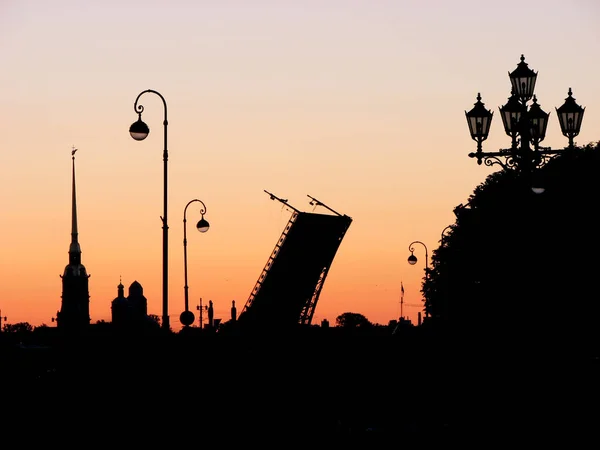 San Petersburgo Rusia Noches Blancas Silueta Peter Paul Fortaleza Puentes — Foto de Stock