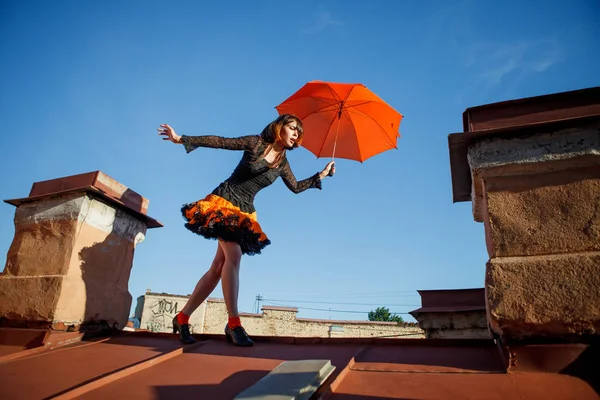 Young Beautiful Woman Roof Umbrella Romantic Walk Model Girls Sky — Stock Photo, Image