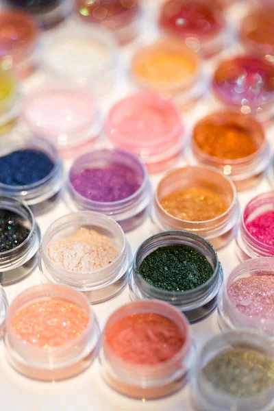 Cosmetics Pigment För Makeup Ögon Läppar Ansikte Och Kropp Lysande — Stockfoto