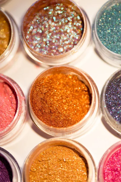 Cosmetics Pigment För Makeup Ögon Läppar Ansikte Och Kropp Lysande — Stockfoto