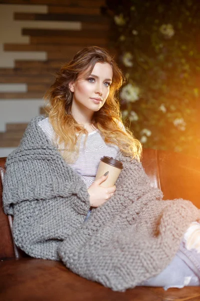 Autumn Beautiful Young Woman Home Cozy Rug — Stock Photo, Image