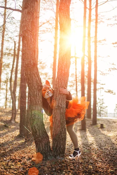 Beautiful Girl Model Fox Mask Park Outdoor Fashion Woman Unusual — Stock Photo, Image