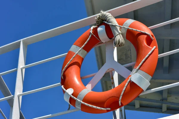 Lifebuoy Ship — Stock Photo, Image