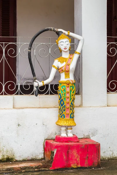 Statua Dio Buddista Luang Prabang Laos Verticale Primo Piano — Foto Stock