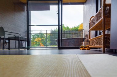 Hakone, Japonya - 5 Kasım 2017: Otelde Japon tarzı iç görünümü. Metin için yer kopyalayın