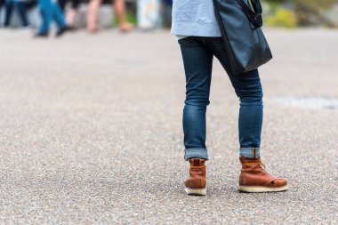 Deri çizme, Tokyo, Japonya erkek bacaklarda. Metin için yer kopyalayın                    