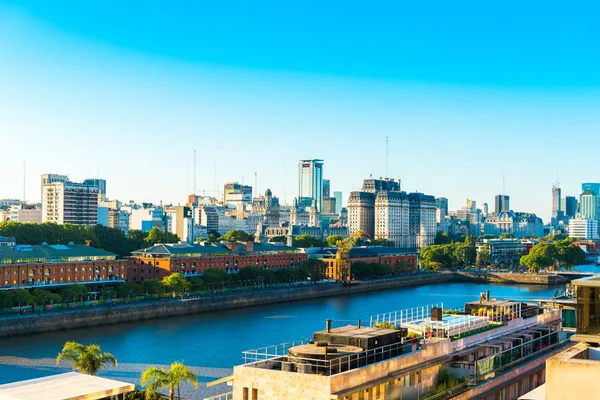 Widok na panoramę miasta, Buenos Aires, Argentyna. Kopiuj miejsce dla tekstu. — Zdjęcie stockowe