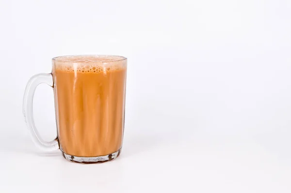 Teh Tarik Oder Pulled Tea Ist Ein Berühmter Süßer Milchtee — Stockfoto