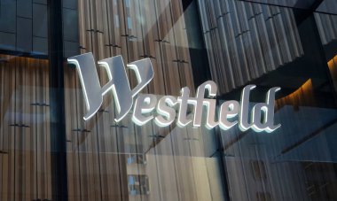 Sydney, Avustralya - 23 Mayıs 2018: Yakın çekim ayrıntı Westfield Sydney alışveriş merkezi logosunun. Sydney Cbd bulunan büyük ölçekli kapalı perakende alışveriş merkezi çok yönlü butikler ile olduğunu.   