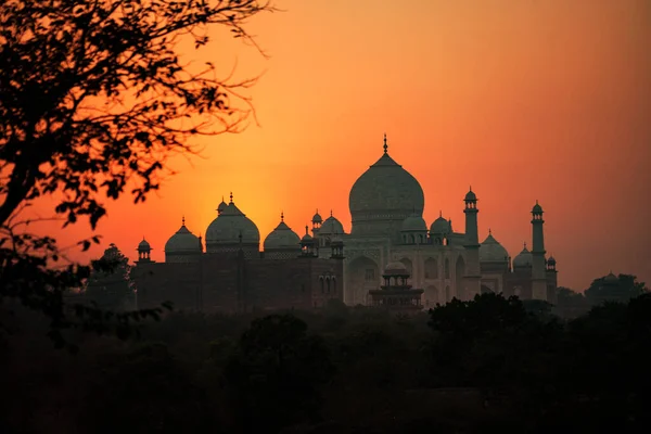 Μια Όμορφη Θέα Του Taj Mahal Στο Ηλιοβασίλεμα Agra Uttar — Φωτογραφία Αρχείου